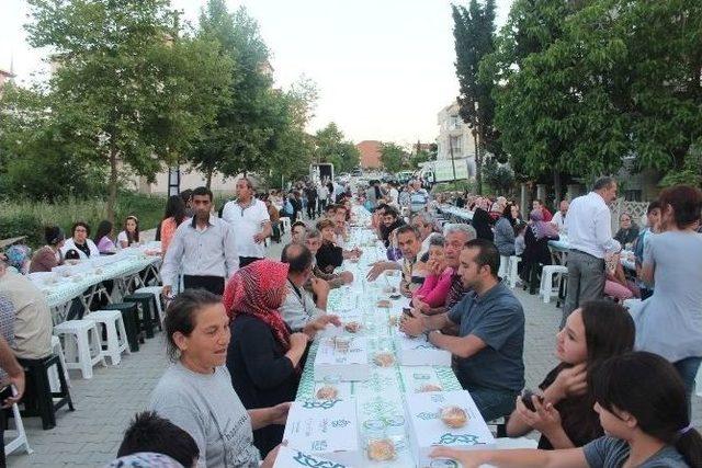 Tekirdağ’da Mahalle İftarları Başladı