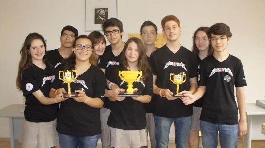 (&ouml;zel Haber) Amerika&rsquo;dan İzmirli &Ouml;ğrencilere B&uuml;y&uuml;k &Ouml;d&uuml;l