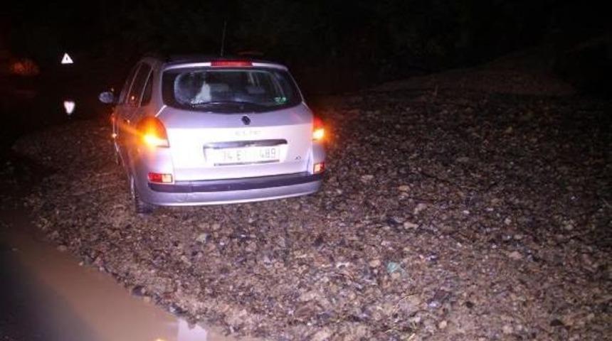 Zonguldak-İstanbul Yolunda Heyelan