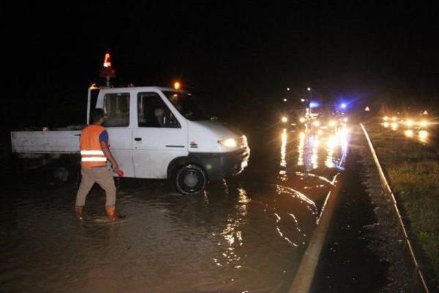 Zonguldak-İstanbul Yolunda Heyelan