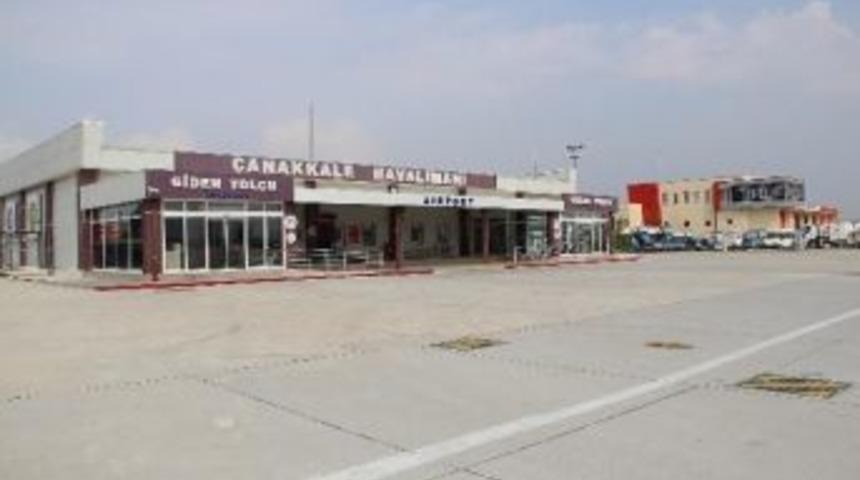 &Ccedil;anakkale&rsquo;de Nisan Ayında 25 Bin Kişi U&ccedil;tu