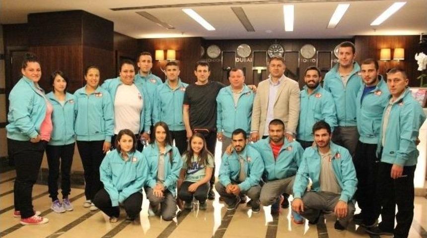 Judocular, Bak&uuml;&rsquo;ye Umutlu Gitti