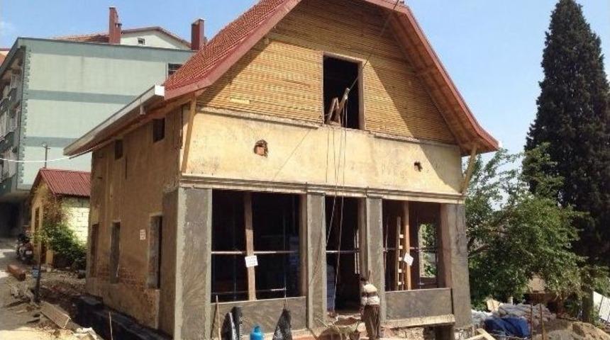 Tarihi İtfaiye Binası Restore Ediliyor