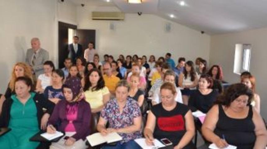 Kuşadası&rsquo;nda Belediye Personeline Resmi Yazışma Eğitimi