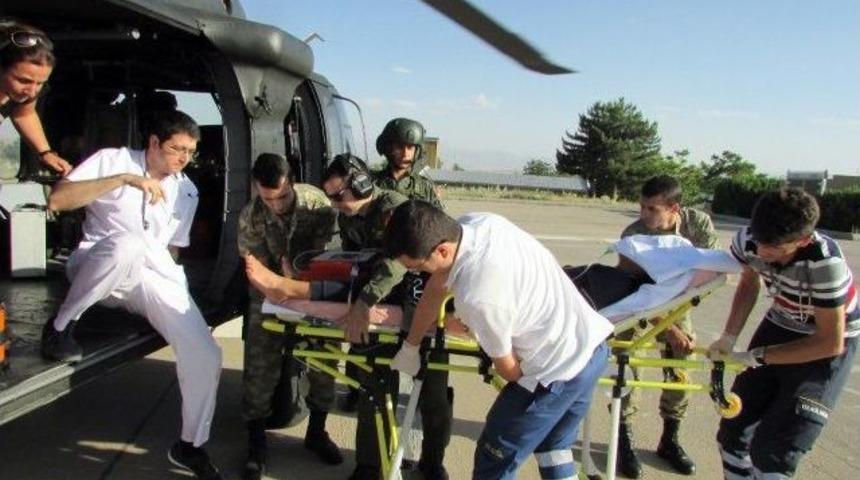 Askeri Ve 112 Helikopterleri Hayat Kurtardı