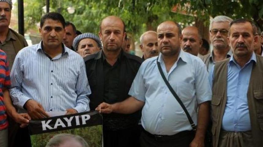 Aşiret, Kayıp &Uuml;yelerinin Bulunması I&ccedil;in Basın A&ccedil;ıklaması Yaptı