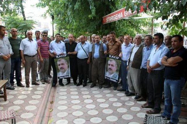 Aşiret, Kayıp &Uuml;yelerinin Bulunması I&ccedil;in Basın A&ccedil;ıklaması Yaptı 3