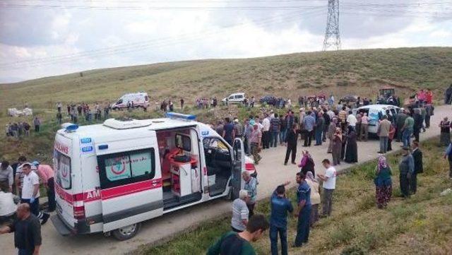 Ego Otobüsü Şarampole Yuvarlandı; 1 Ölü, 20'den Fazla Yaralı - Fotoğraflar