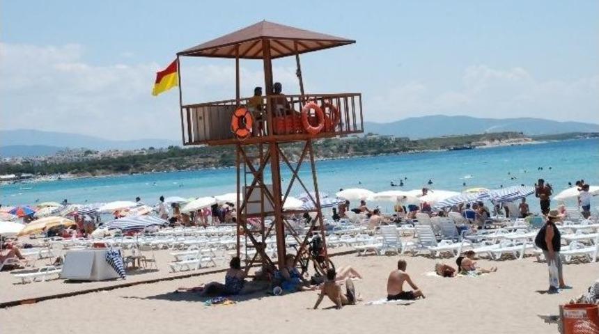 Altınkum Plajı Eski G&uuml;nlerini Arıyor