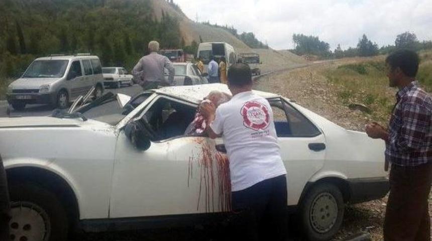Otomobil Şarampole Yuvarlandı, S&uuml;r&uuml;c&uuml; &Ouml;ld&uuml;