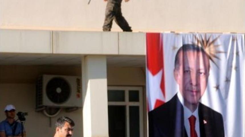 Erdoğan, Bm Y&uuml;ksek Komiseri Guterres Ve Angelina Jolie Ile Bir Araya Geldi (3)