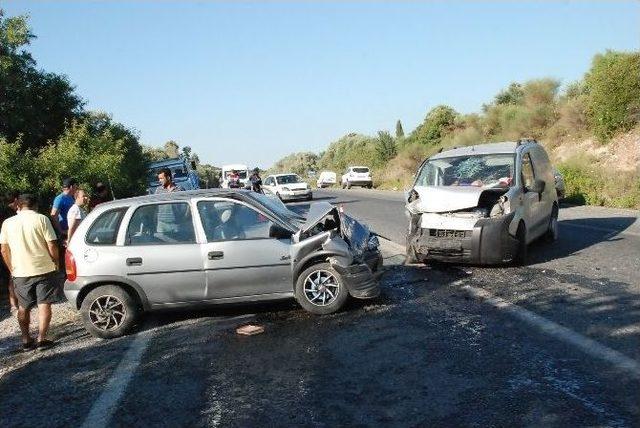 Didim’de Trafik Kazası: 1 Ölü, 2 Yaralı