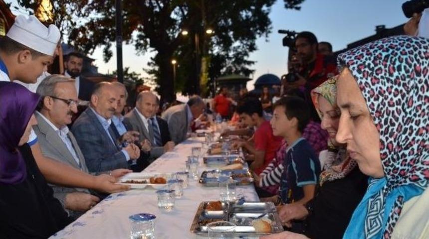 Bakan M&uuml;ezzinoğlu: &ldquo;hayırseverin Rızası Olmadan Adım Atmayız&rdquo;