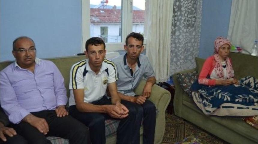 Sezer&rsquo;den Coşkun Ailesine Taziye Ziyareti