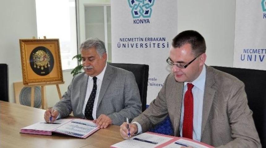 Ne&uuml; Erasmus&rsquo;ta Polonya İle Anlaştı