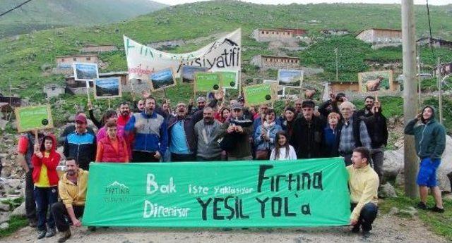 Fırtına Vadisi’Nde ‘Yeşil Yol’ Protestosu