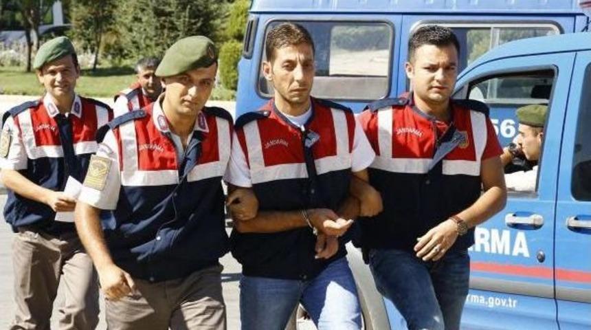 Kızını Damadı &Ouml;ld&uuml;rd&uuml;, Şimdi De Torununu Ondan Alıyorlar