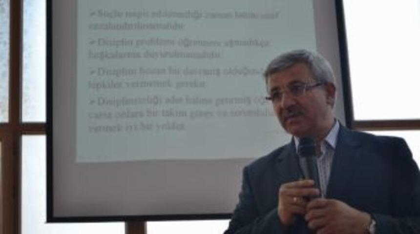 Kur&rsquo;an Kurslarında G&ouml;rev Alacak Personele Eğitim D&uuml;zenlendi