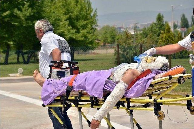 Genç Teknisyenin İmdadına Hava Ambulansı Yetişti