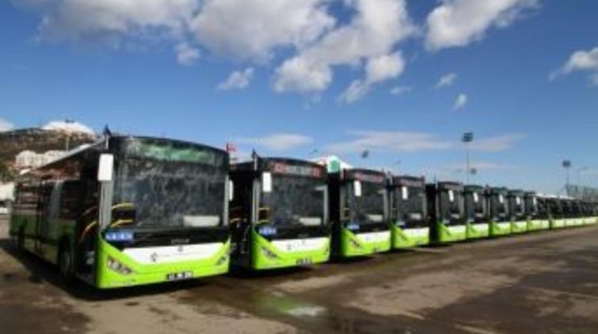 Belediye Otob&uuml;sleri Yazlık &Ccedil;alışma Saatlerine Ge&ccedil;iyor