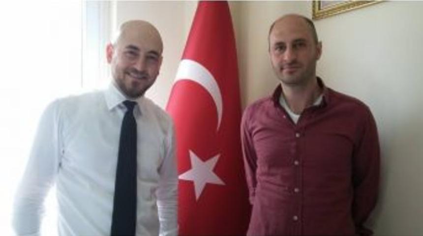 Avukat Erhan Top&ccedil;u, Ak Parti İl Başkanlığına Aday Olduğunu A&ccedil;ıkladı