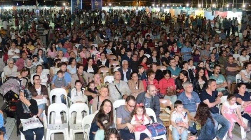 Ramazan Sokağı&rsquo;nda &rsquo;yansımalar&rsquo;