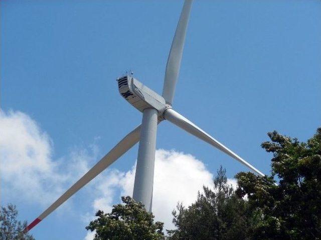 Kahramanmaraş&rsquo;ta R&uuml;zgar Enerjisiyle Elektrik &Uuml;retimi Başlıyor 2