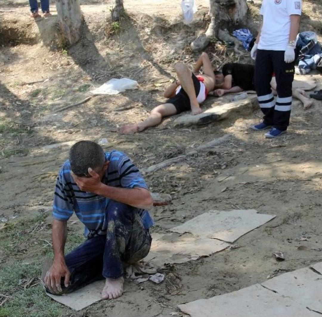 Babalar G&uuml;n&uuml;&rsquo;nde Oğlu Boğulan Baba Yıkıldı