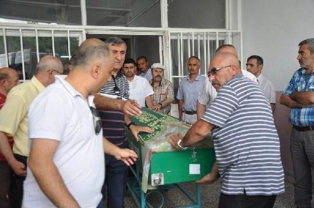 4 &Ouml;l&uuml;ml&uuml; Kazadan Geriye D&uuml;ğ&uuml;n Davetiyesi Kaldı (2) 2