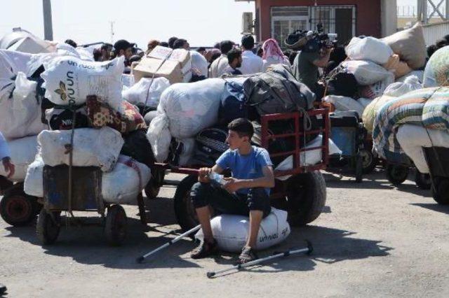 Suriyeliler'in Telabyad’A Dönüşü Yeniden Başladı