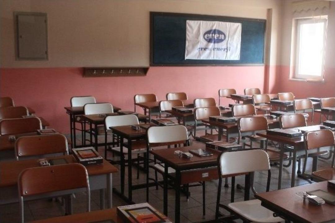 Eren Enerji Elektrik &Uuml;retim A.ş&rsquo;den Yaz Okuluna B&uuml;y&uuml;k Destek