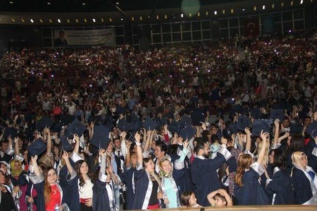 Mezuniyete Evlenme Teklifi Damga Vurdu 1