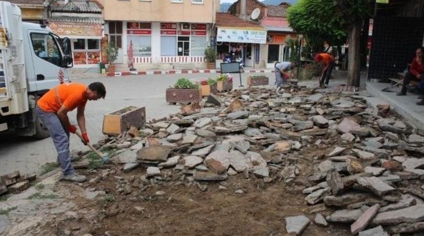 Balya&rsquo;da Meydan D&uuml;zenlemesi