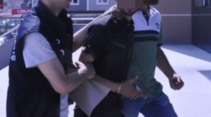 Kız &Ccedil;ocuklarına Taciz İddiasıyla Tutuklandı