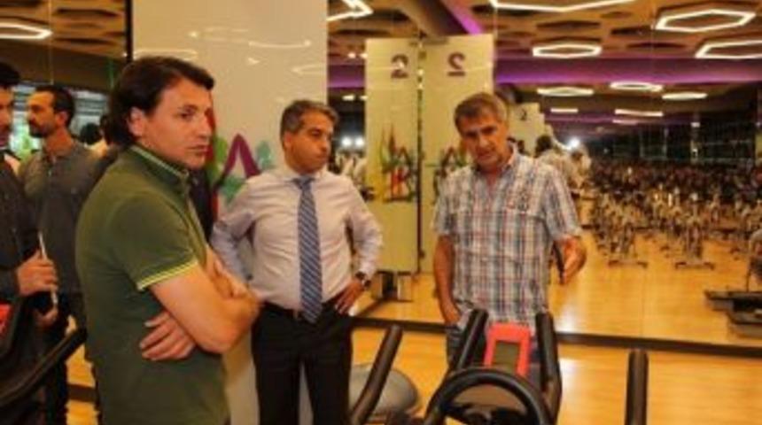 Beşiktaş&rsquo;ta Teknik Heyet Sağlık Kontrol&uuml;nden Ge&ccedil;ti