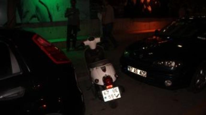 Motosikletin Altında Kalan 13 Yaşındaki Kız Yaralandı