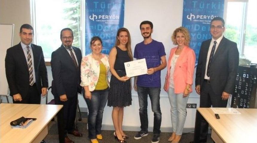 Geleceğin Kariyer Mimarlarında 3. Mezuniyet Coşkusu