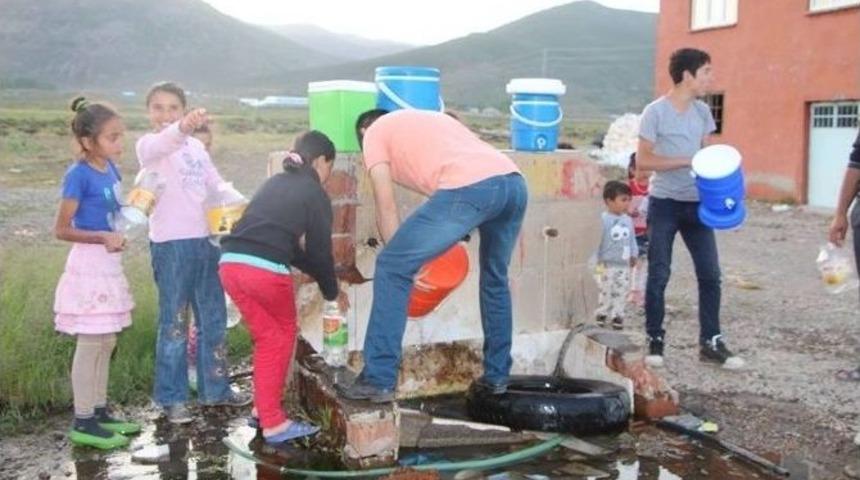 İftar İ&ccedil;in Kaynak Suyunu Tercih Ediyorlar