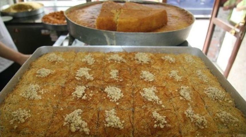 Afyonkarahisar&rsquo;da Ramazan&rsquo;da Tatlı Satışları Arttı