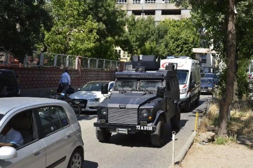 Batman&rsquo;da Silahlı Kavga: 7 Yaralı