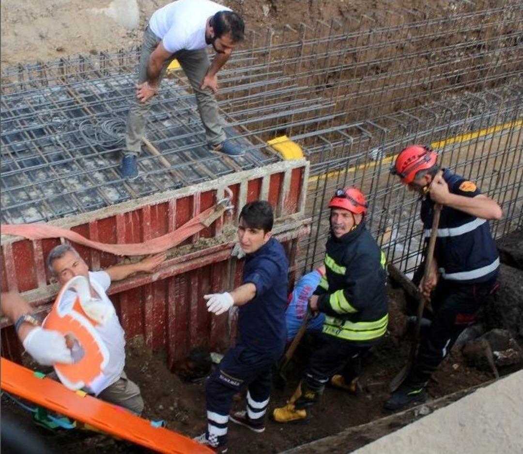 Erzurum&rsquo;da G&ouml;&ccedil;&uuml;k Altında Can Pazarı