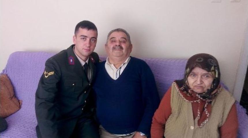 Jandarma&rsquo;dan Şehit Babalarına Anlamlı Ziyaret