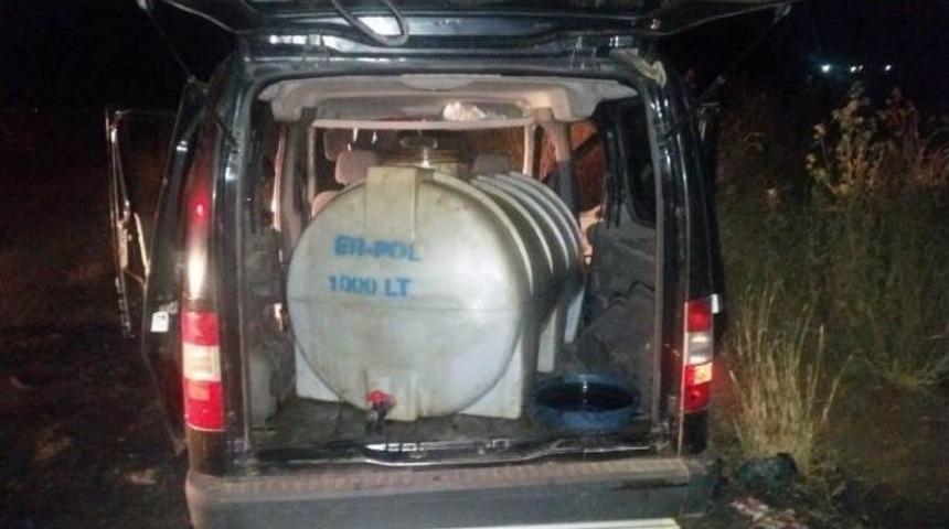 Diyarbakır&rsquo;da 800 Litre &Ccedil;alıntı Ham Petrol Ele Ge&ccedil;irildi
