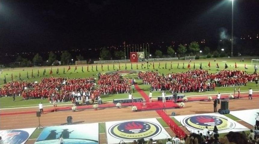 Ted Ankara Koleji&rsquo;nde Mezuniyet Sevinci