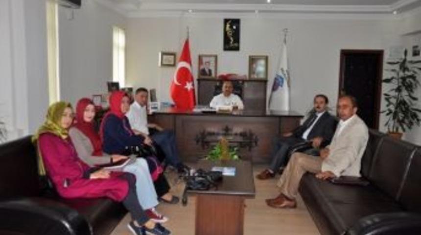 Engelsiz Yaşam Derneği&rsquo;nden Başkan &Uuml;nl&uuml;&rsquo;ye Ziyaret