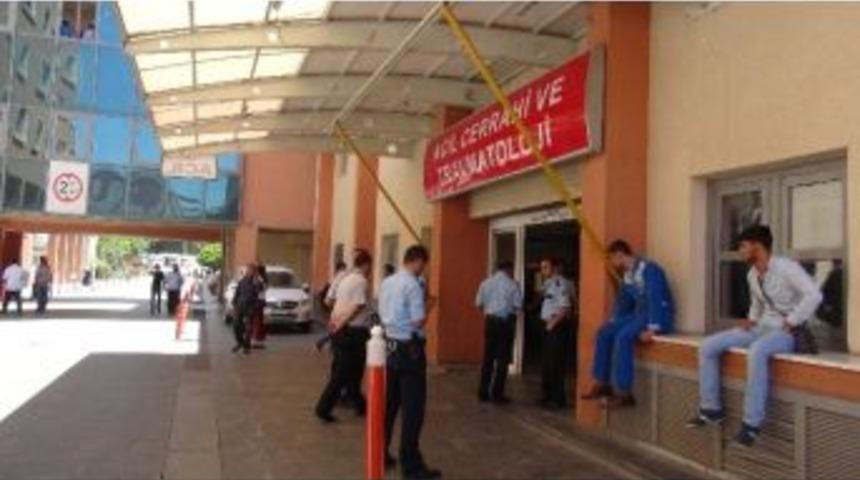 Batman&rsquo;da Komşuların Kavgasında Kan Aktı: 3 Yaralı