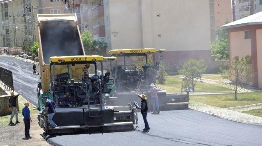 Paland&ouml;ken Belediyesi, Ramazan Da Asfalt Seriyor