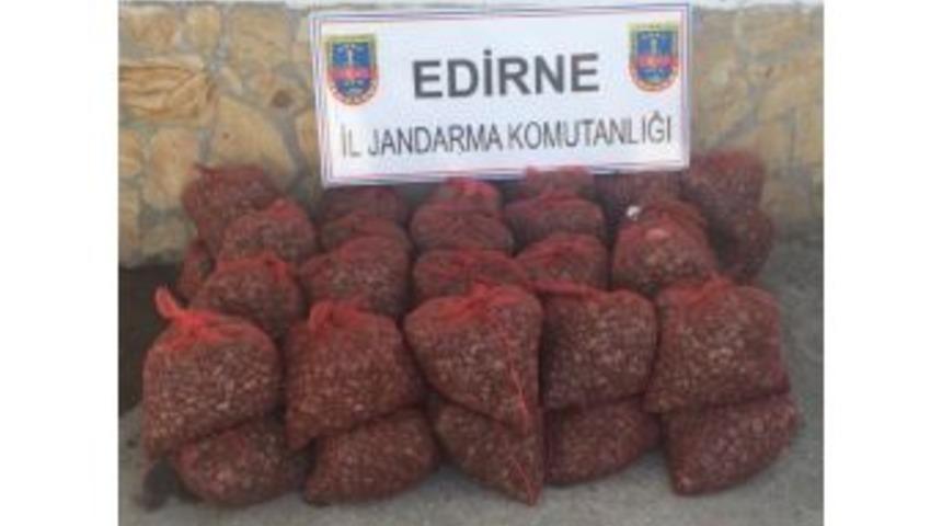 Enez&rsquo;De 700 Kilo Ka&ccedil;ak Midye Ele Ge&ccedil;irildi
