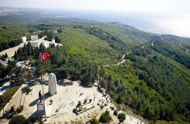 Çanakkale'de 100 Yıl Sonra Kulaçlar Barış Için Atacak