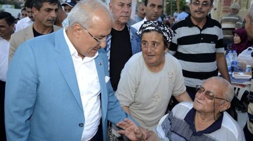 B&uuml;y&uuml;kşehir Belediyesi Anamur&rsquo;da İftar Yemeği Verdi